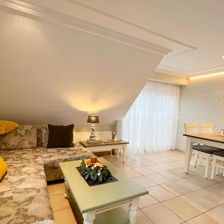 Apartment Ruusenhues, App 8 *