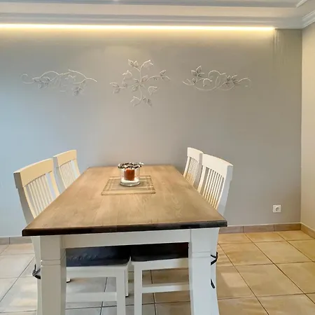 Ruusenhues, App 8 * Westerland